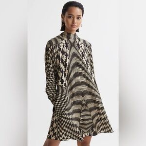 Reiss Italian Fabric Black Cream Abstract Dogtooth Tie Neck Trapeze Dress US 8